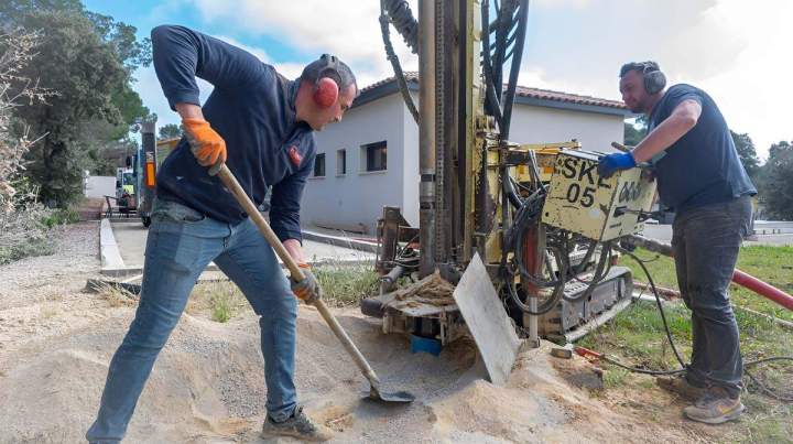Spécialistes du forage, Orange