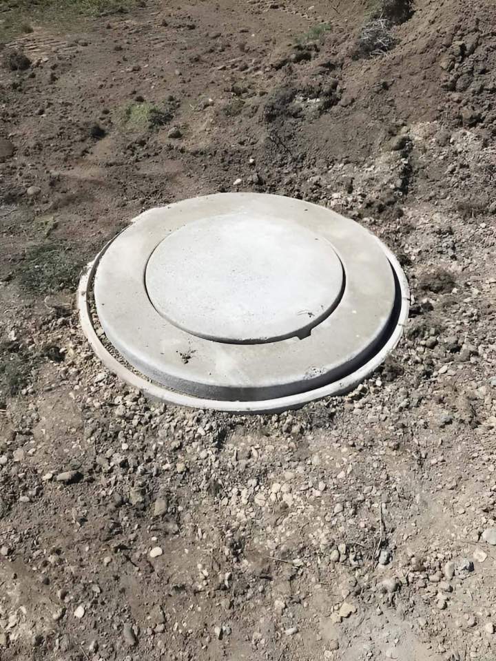 Puit bétonné concentrique, Orange