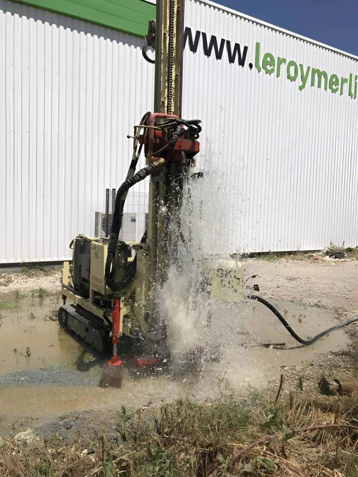 Eau de puits projetée sous pression, Orange